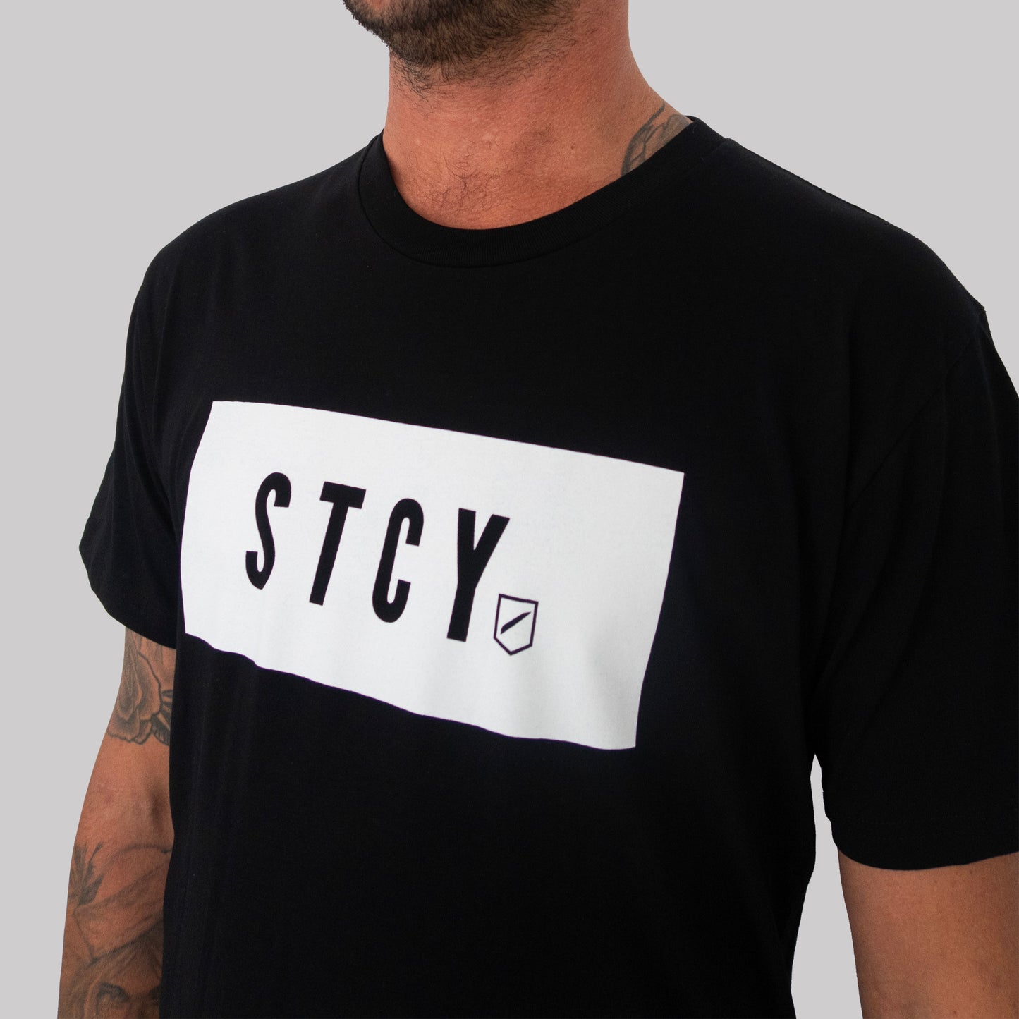 BLOCK TEE / BLACK
