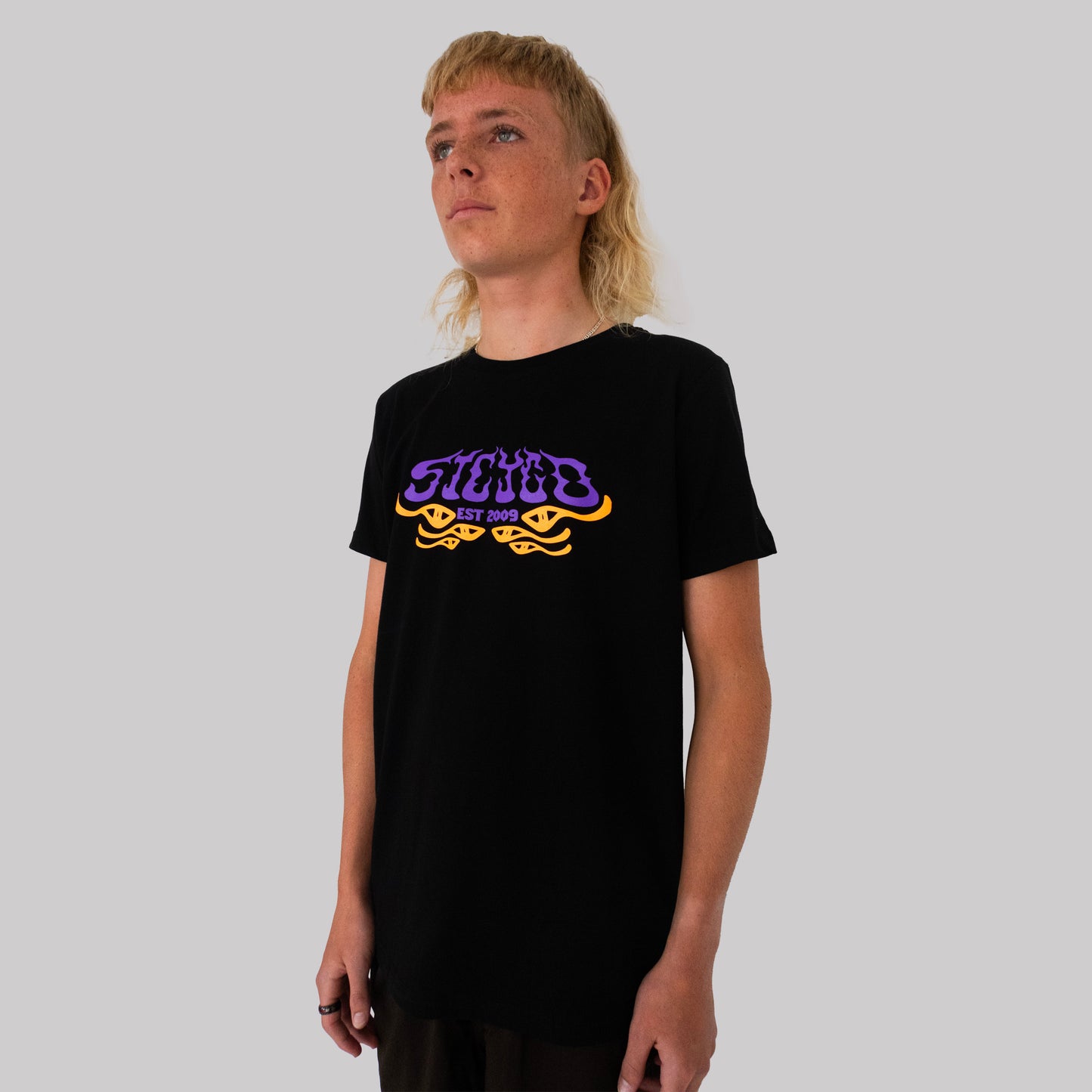 IN FLAMES TEE / BLACK ~ PURPLE