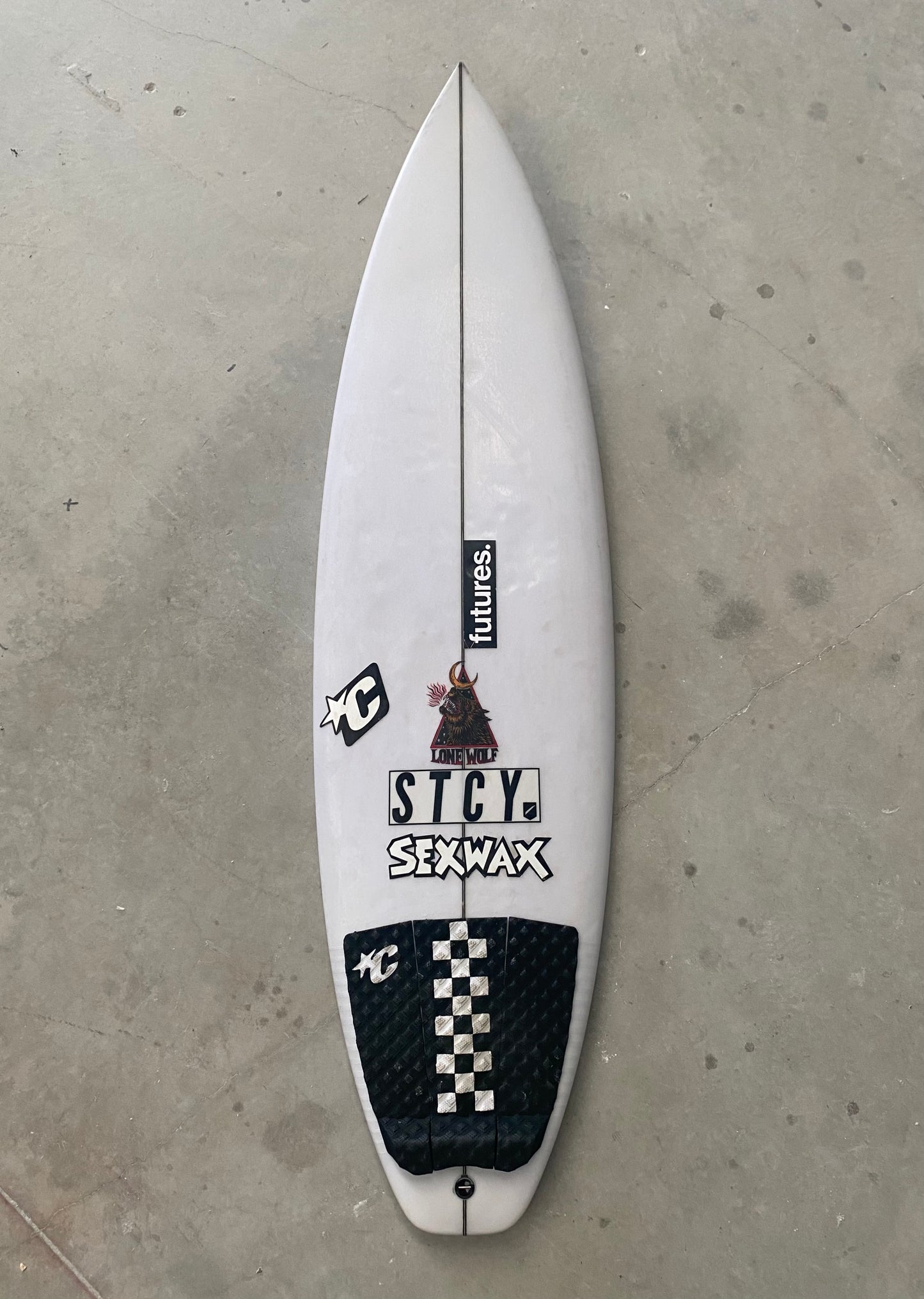 LONE WOLF GROM 5'1 X 16 1/16 X 2 1/16- 21L - Futures (882854)