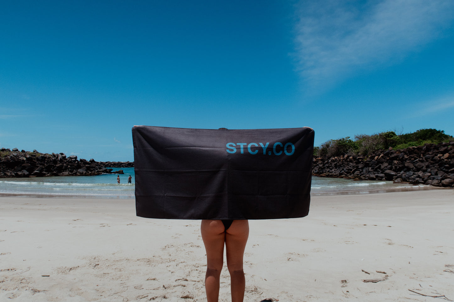 WARM WORLD BEACH TOWEL - STEEL BLUE