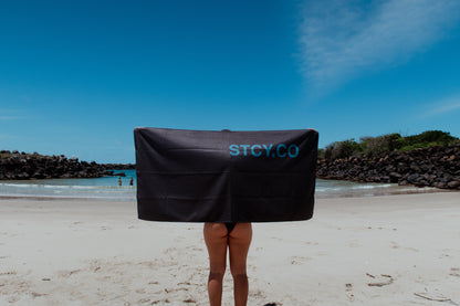 WARM WORLD BEACH TOWEL - STEEL BLUE