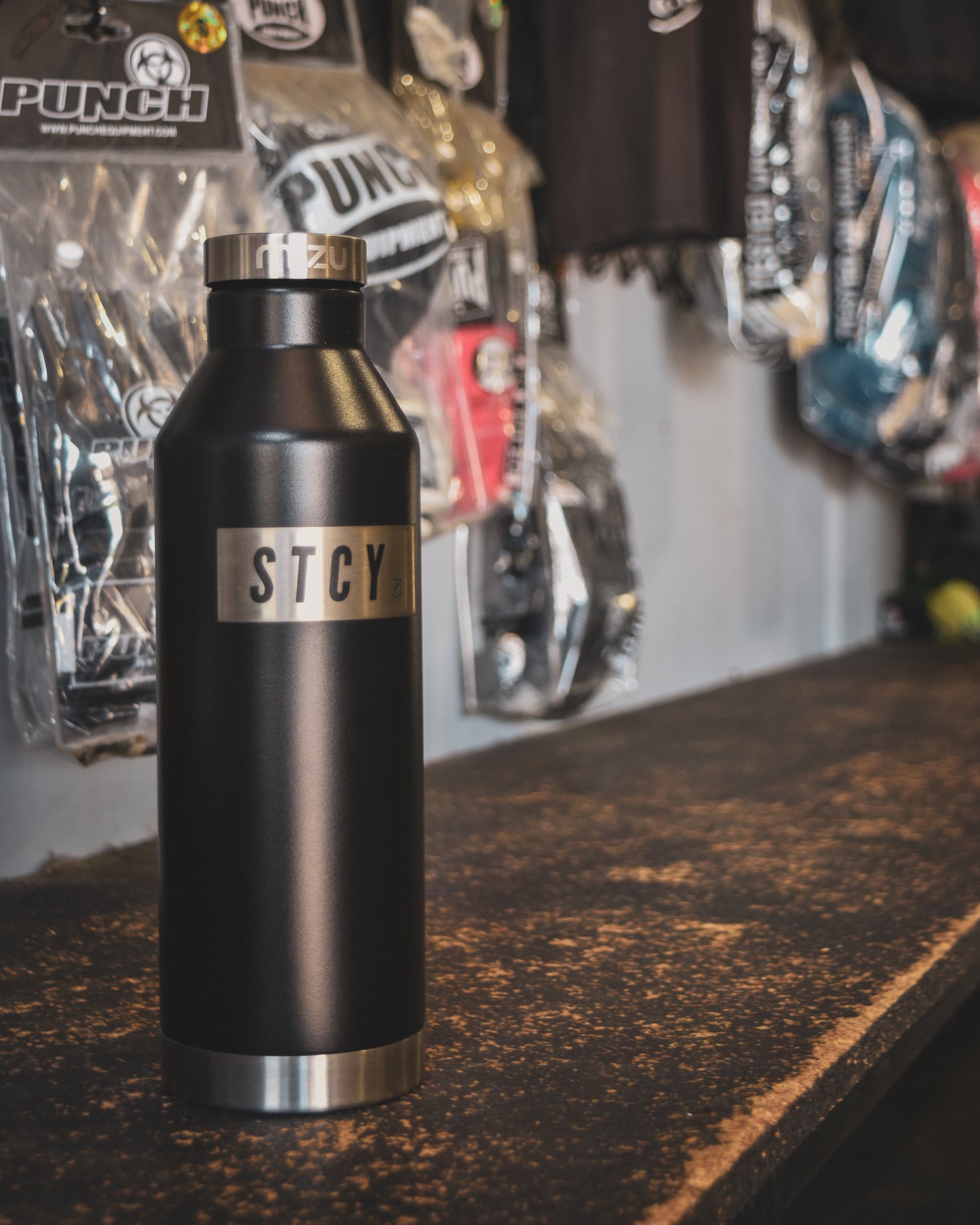 MIZU / STCY BLOCK V8 WATER BOTTLE