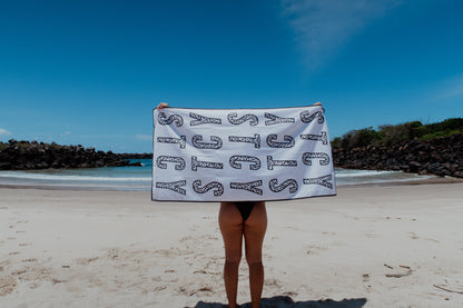 GLAM ROCK BEACH TOWEL - WHITE