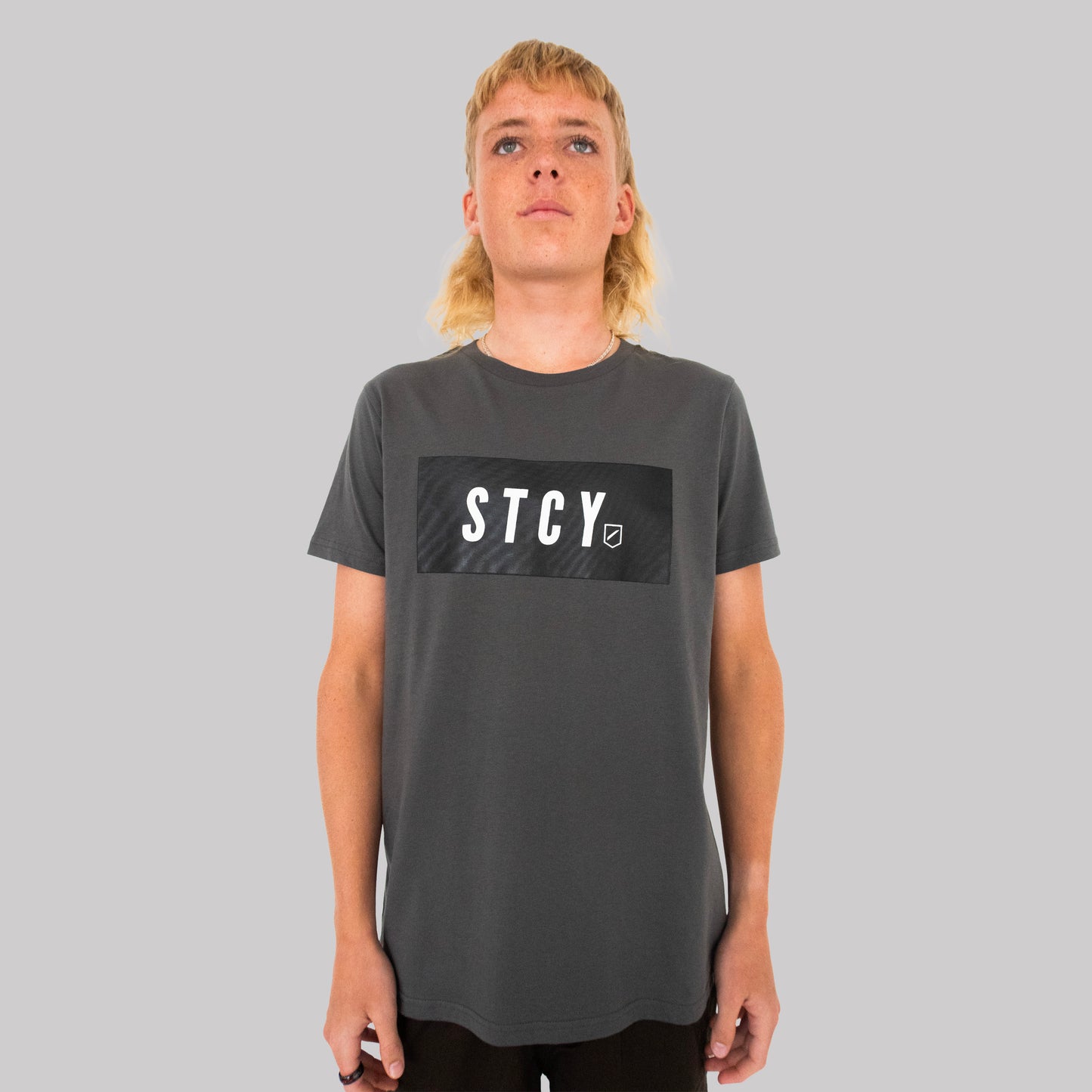 BLOCK TEE / COAL
